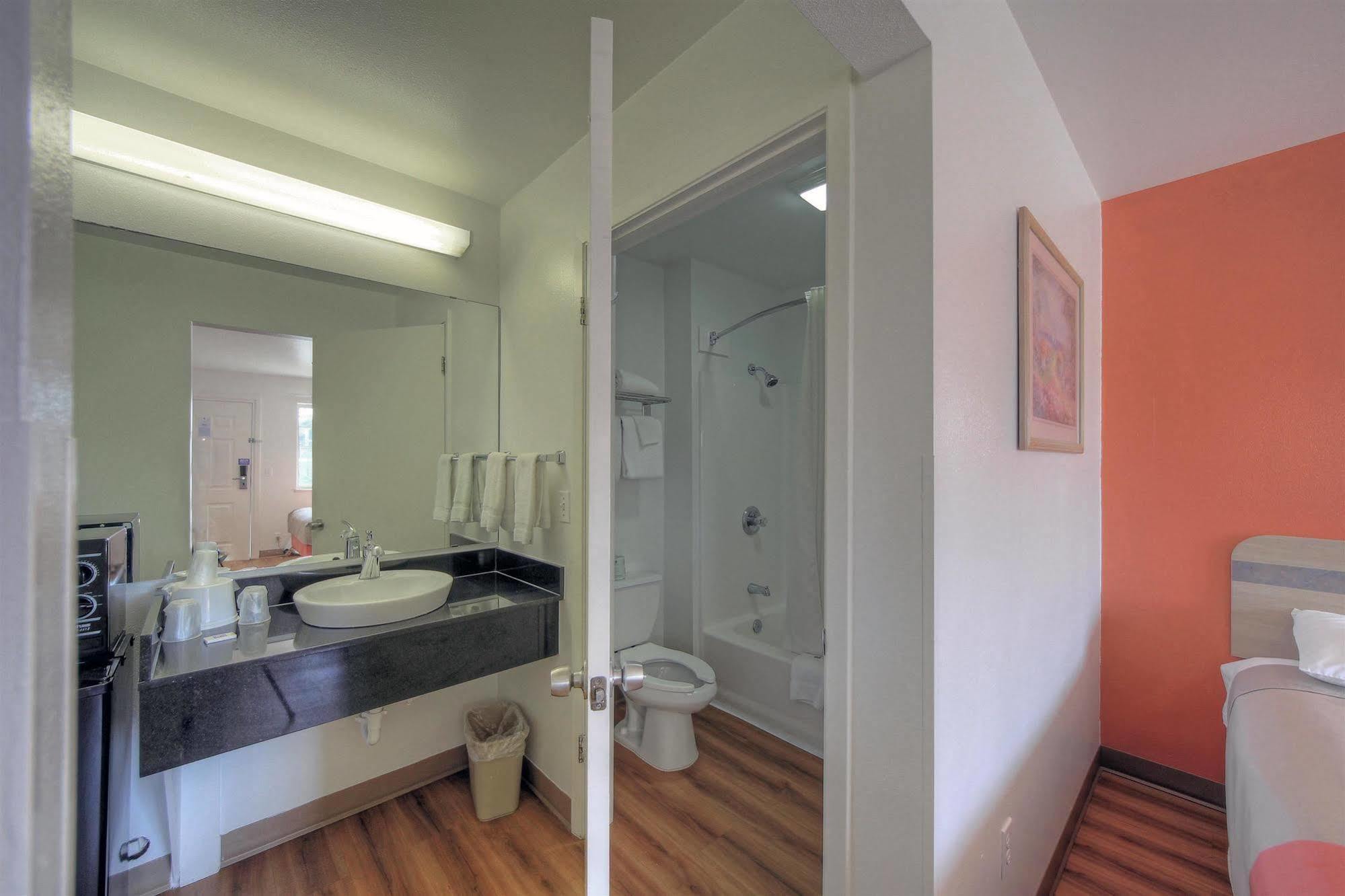 Motel 6-Kerrville, Tx Экстерьер фото