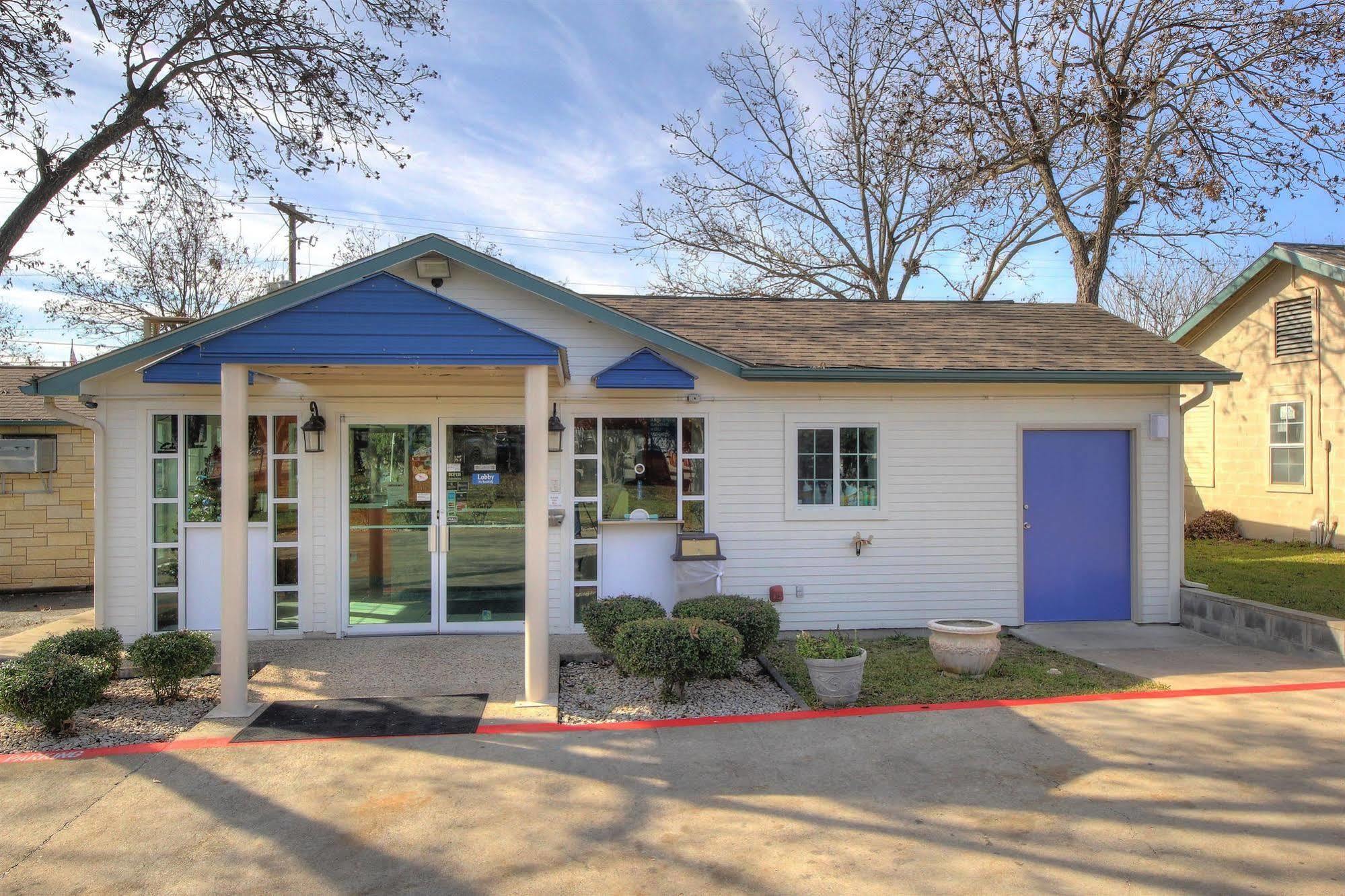 Motel 6-Kerrville, Tx Экстерьер фото